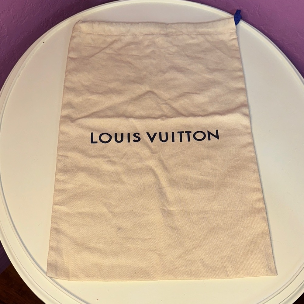 Louis Vuitton Cream Dust Bag with Black Logo